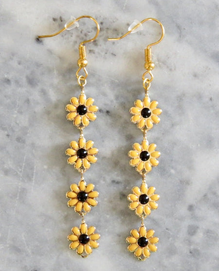 Yellow daisy earrings