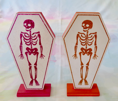 Skeleton coffin decor