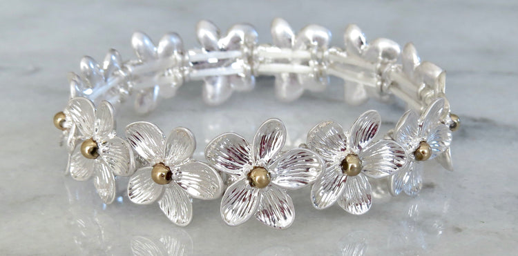 silver daisy bracelet