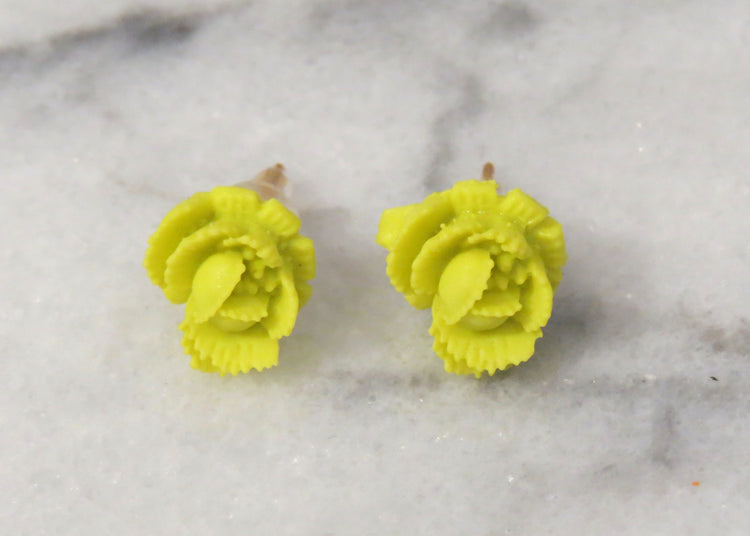 floral stud earrings